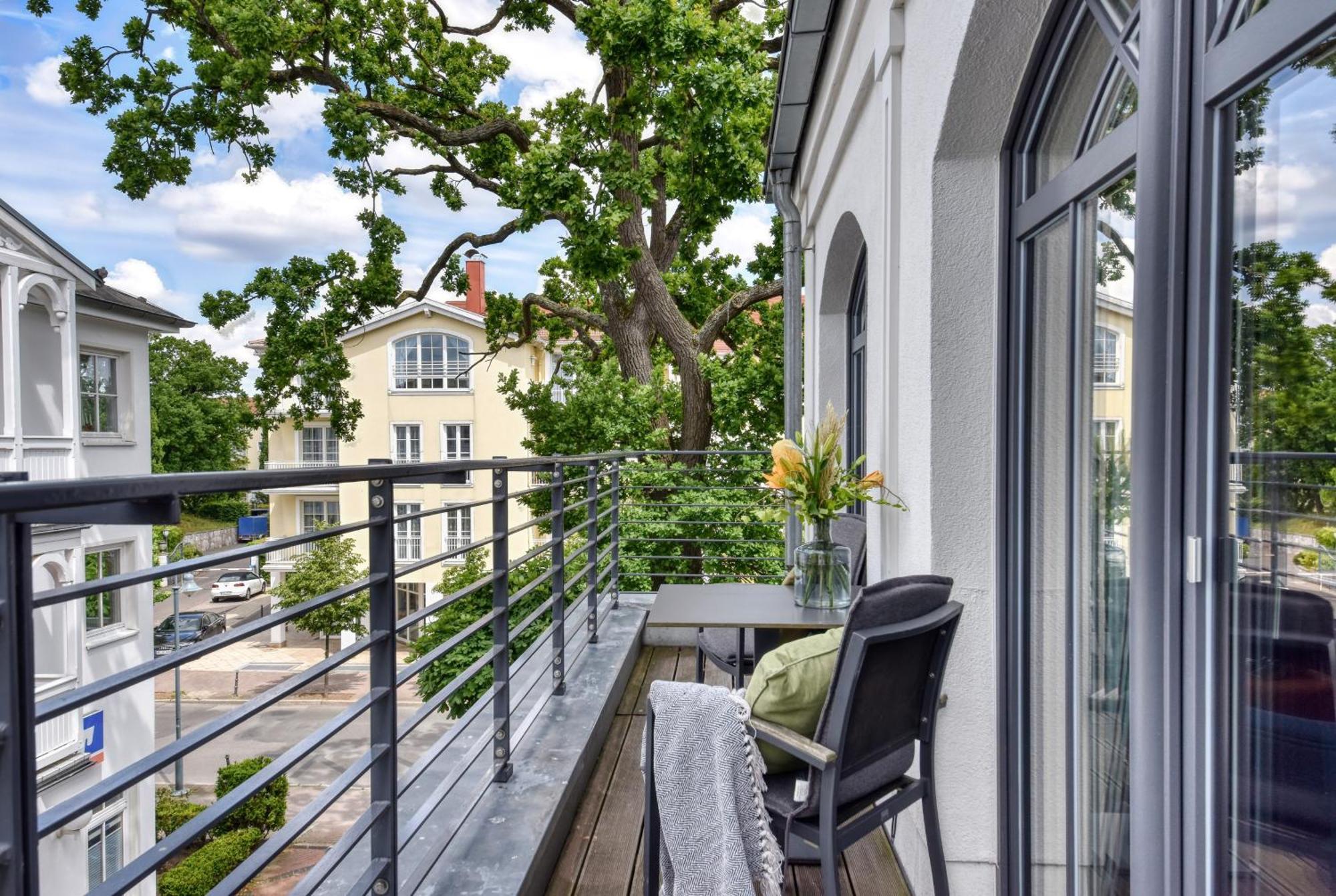 Treibholz In Der Martha Apartment Ostseebad Binz